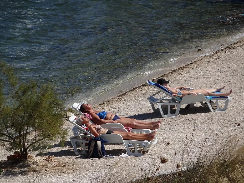 Vila Lola Apartmani Trogir Apartment