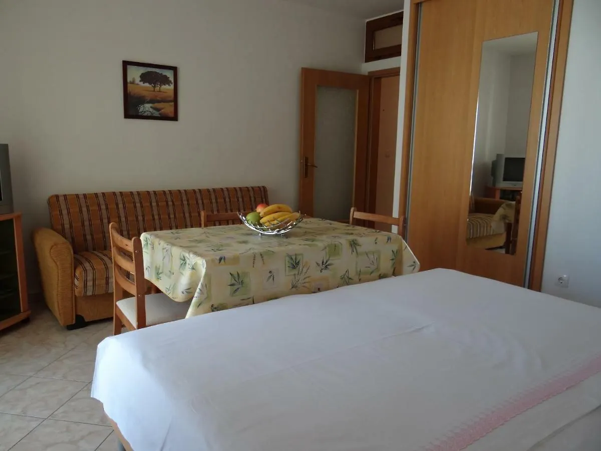 Apartment Vila Lola Apartmani Trogir Croatia