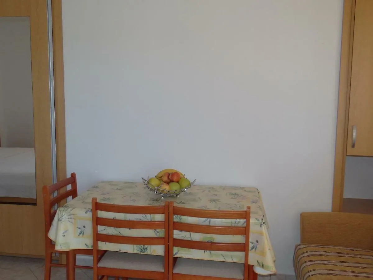 Vila Lola Apartmani Trogir Apartment