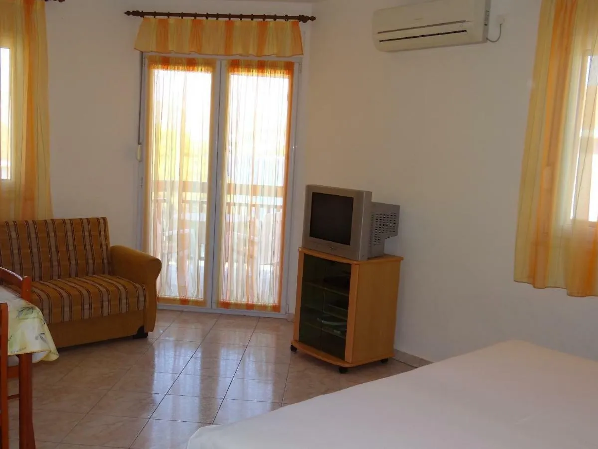 Vila Lola Apartmani Trogir